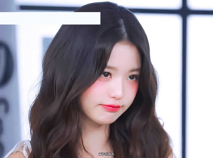 스탭들을 배려하는 장원영의 프로정신 .jpgif | 인스티즈