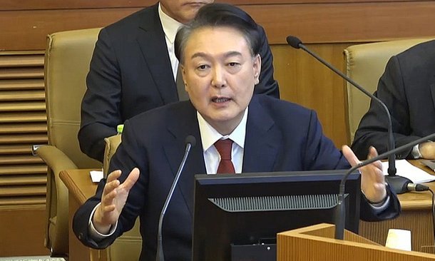 尹 측, 중국 선거개입설 의혹 제기…선관위 "서버 데이터 보여주겠다"
