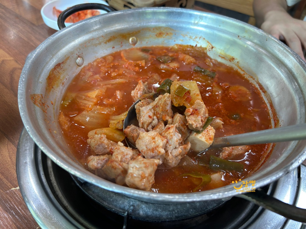 한국인도 갈리는 김치찌개 종류11111112222222.jpg | 인스티즈